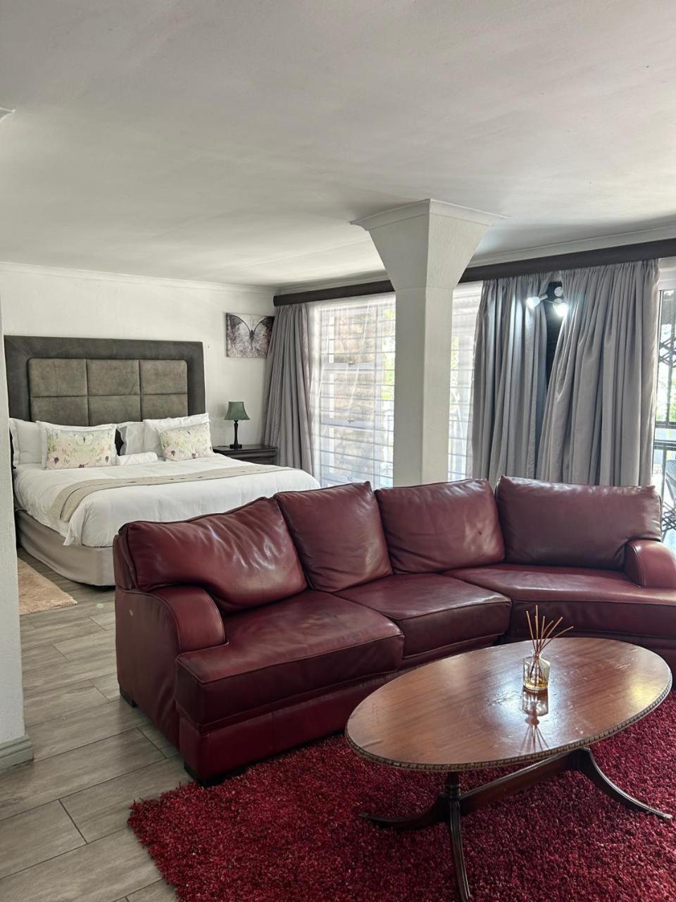Calla Lily Guesthouse نيلسبروت المظهر الخارجي الصورة