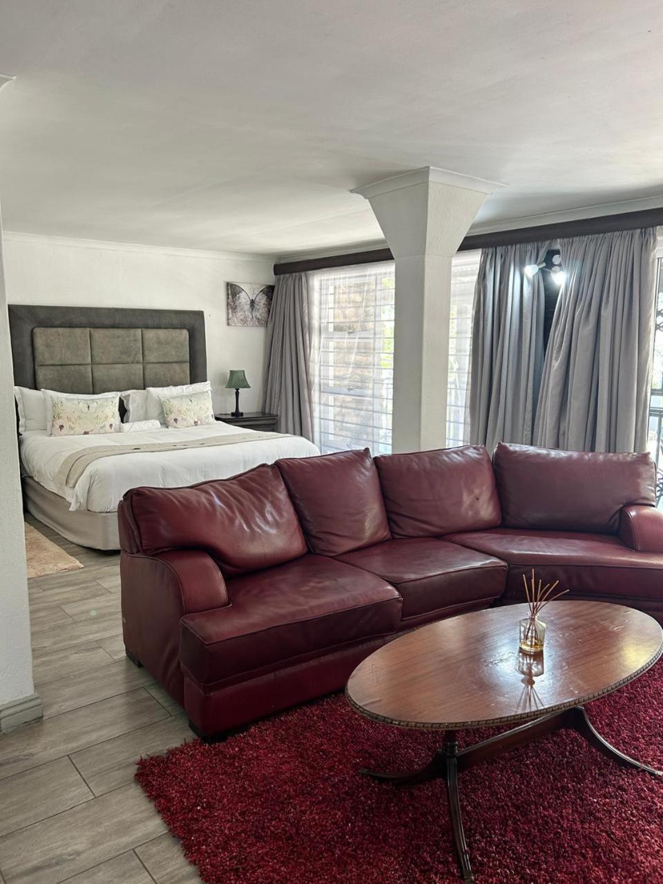 Calla Lily Guesthouse نيلسبروت المظهر الخارجي الصورة