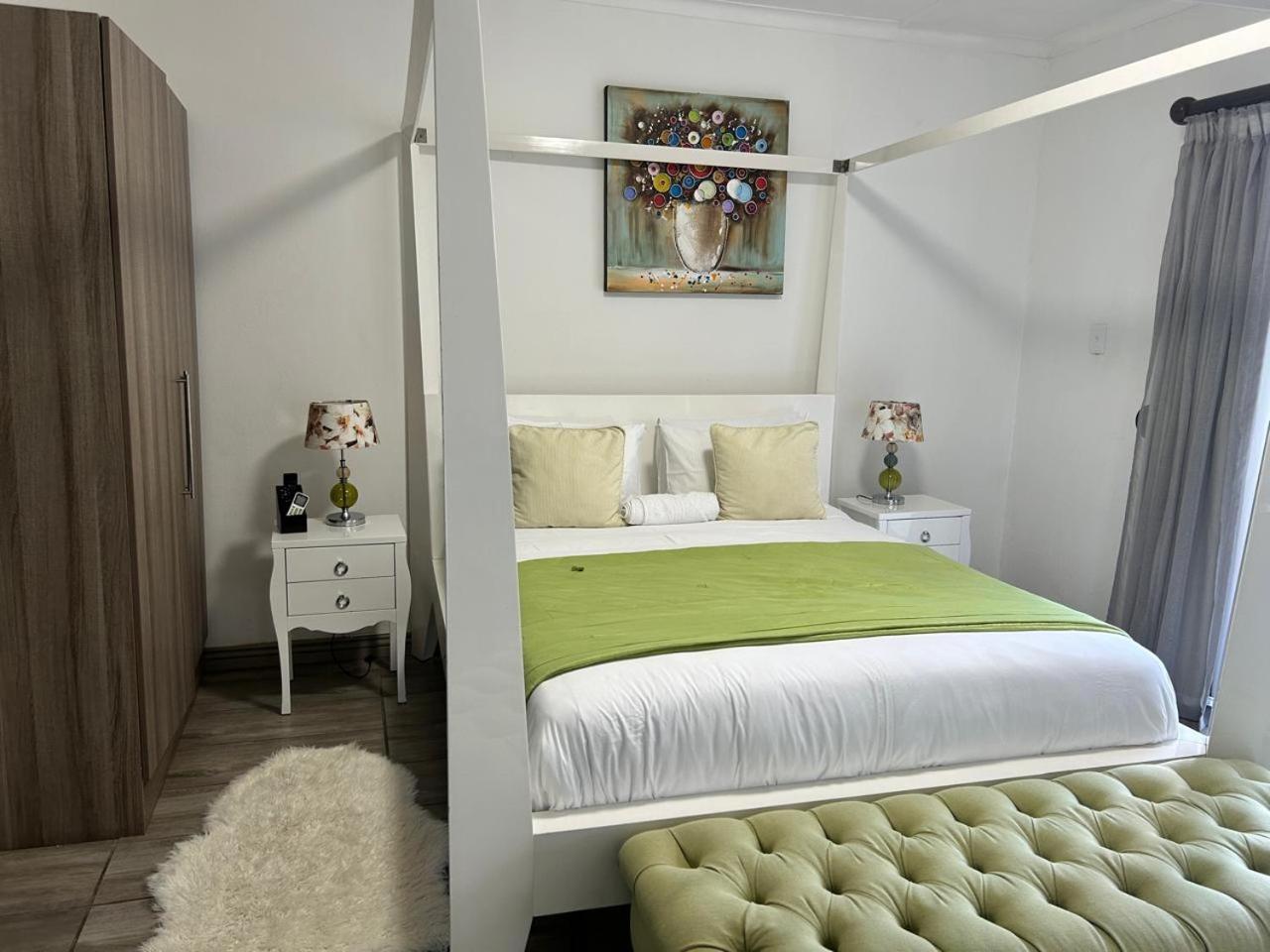 Calla Lily Guesthouse نيلسبروت المظهر الخارجي الصورة