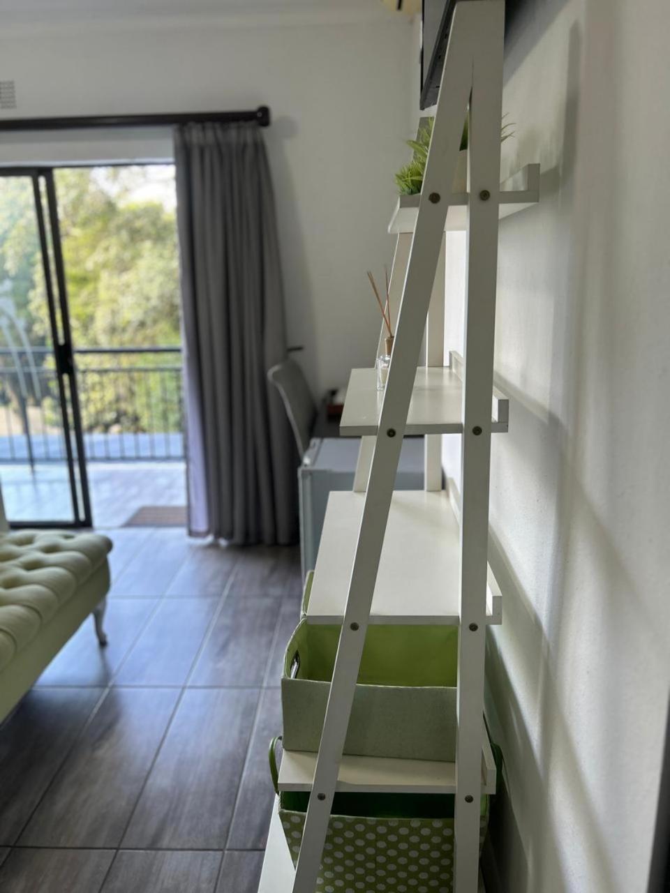 Calla Lily Guesthouse نيلسبروت المظهر الخارجي الصورة